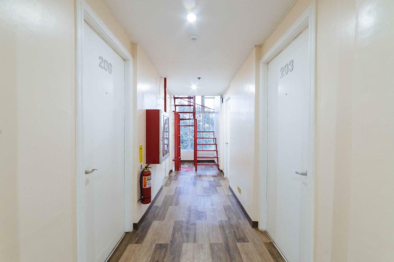 Reddoorz Plus Near Sm Lanang Davao Exterior foto